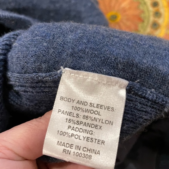 Peter Millar men’s navy quilted jacket - size XL - Picture 5 of 6